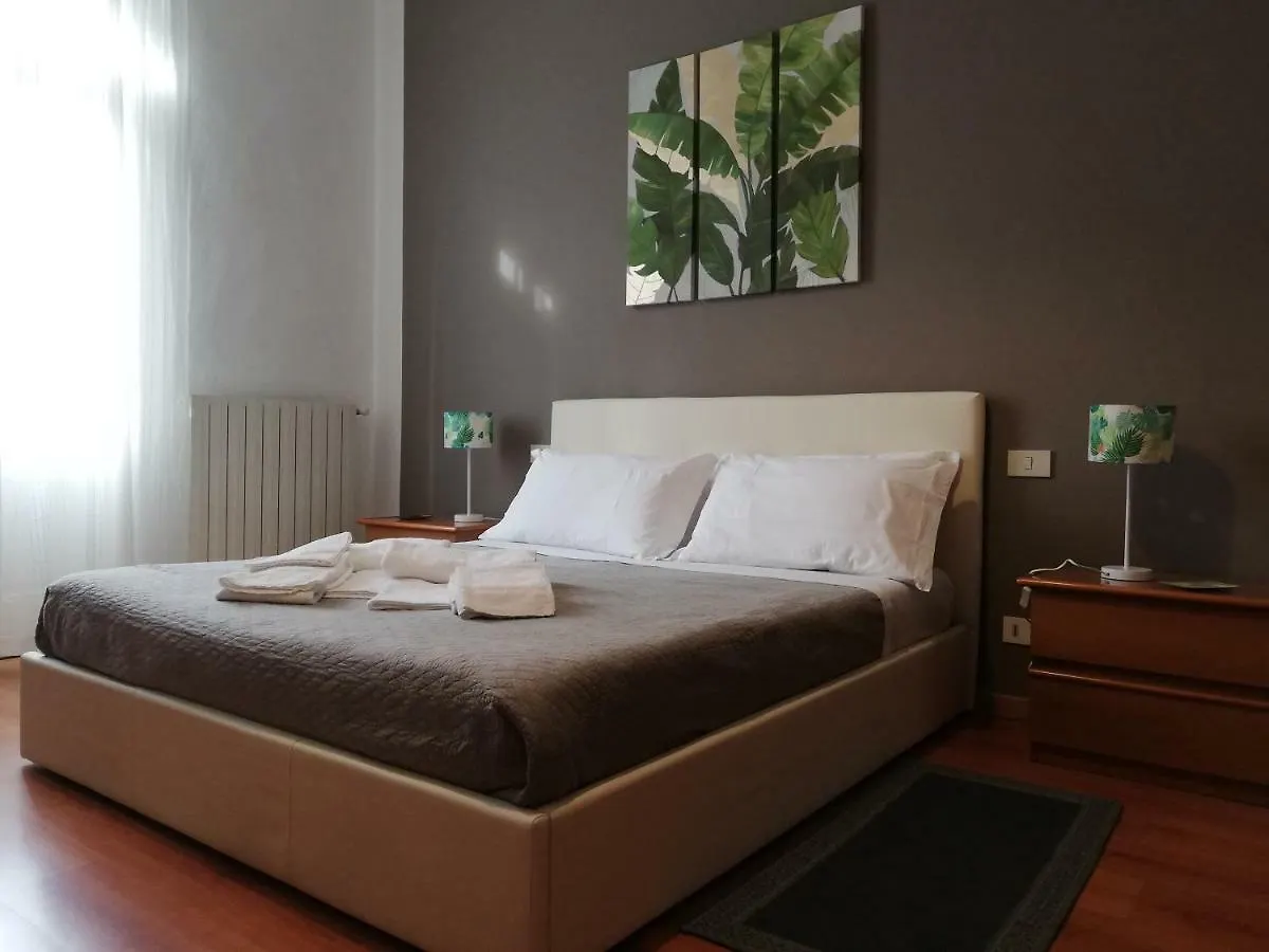 Apartment At Home In Cremona