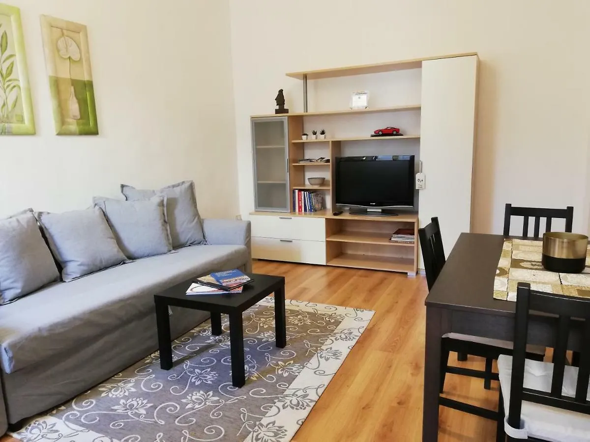 Apartment At Home In Cremona